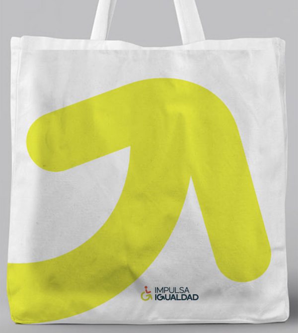 bolsa con logo de impulsa igualdad